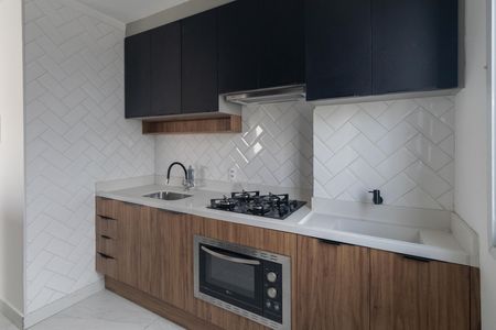 Cozinha de apartamento para alugar com 2 quartos, 40m² em Vila Guilherme, São Paulo