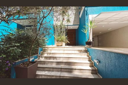 Casa à venda com 4 quartos, 381m² em Jardim Sao Bento, São Paulo