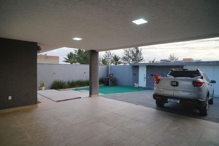 Garagem de casa para alugar com 4 quartos, 230m² em Itaipuaçu, Maricá