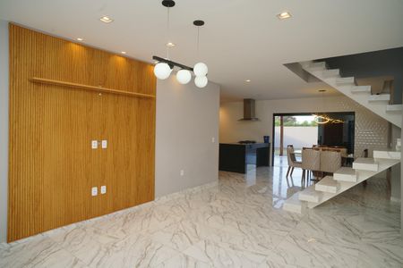 Casa para alugar com 4 quartos, 230m² em Itaipuaçu, Maricá
