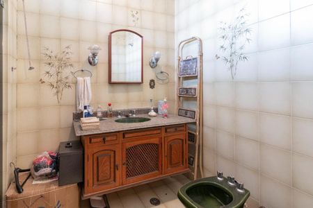 Casa à venda com 2 quartos, 180m² em Bela Vista, São Paulo