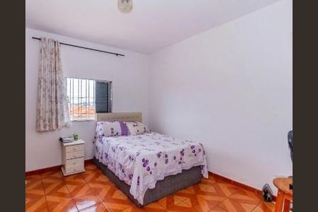Casa à venda com 3 quartos, 270m² em São Domingos, São Paulo
