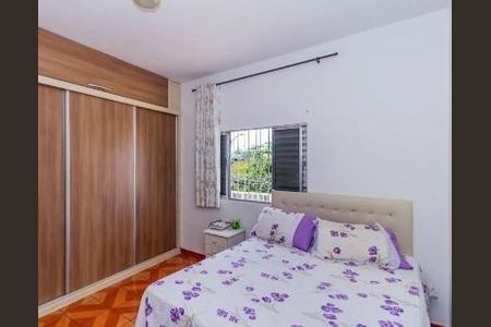 Casa à venda com 3 quartos, 270m² em São Domingos, São Paulo