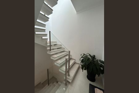 Casa de Condomínio à venda com 3 quartos, 204m² em Vila Nova Mazzei, São Paulo