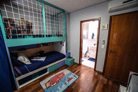 Casa à venda com 3 quartos, 360m² em Tremembé, São Paulo