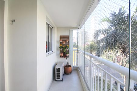Varanda Gourmet de apartamento à venda com 2 quartos, 69m² em Vila Andrade, São Paulo