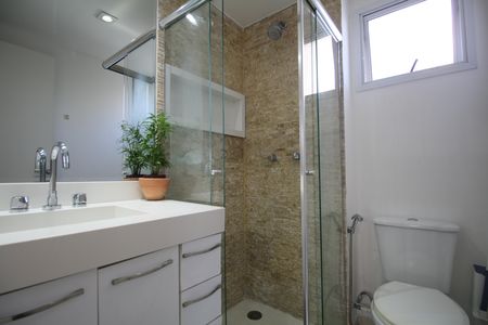 Banheiro da Suíte de apartamento à venda com 2 quartos, 69m² em Vila Andrade, São Paulo