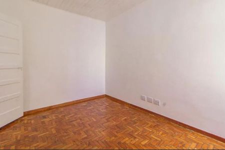 Casa à venda com 80m², 3 quartos e 2 vagas