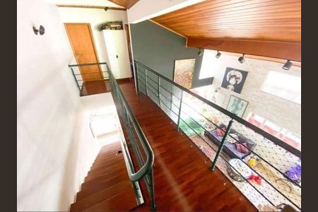 Casa à venda com 3 quartos, 350m² em Vila Romana, São Paulo
