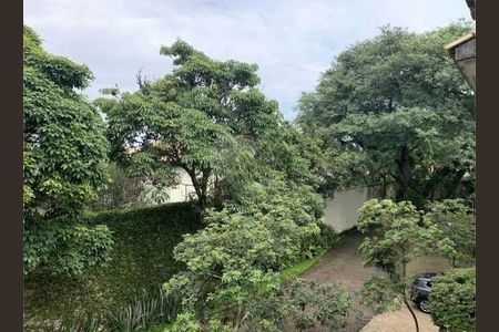 Casa à venda com 350m², 3 quartos e 4 vagas