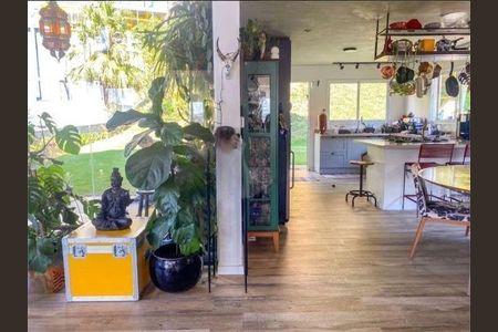 Casa à venda com 3 quartos, 350m² em Vila Romana, São Paulo