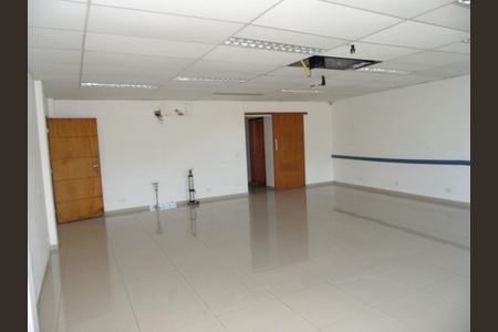 Casa à venda com 1 quarto, 900m² em Sumaré, São Paulo