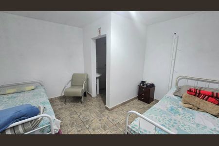 Casa à venda com 10 quartos, 249m² em Vila Santos, São Paulo