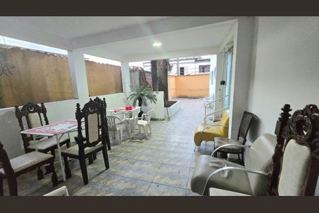 Casa à venda com 10 quartos, 249m² em Vila Santos, São Paulo