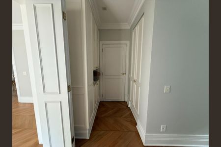 Casa à venda com 4 quartos, 520m² em Pacaembu, São Paulo