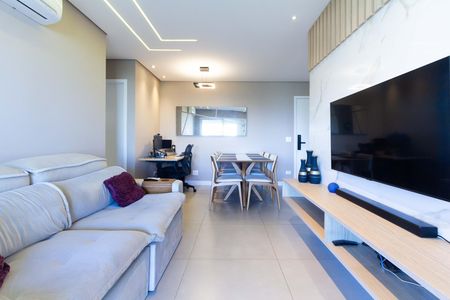 Apartamento para alugar com 67m², 2 quartos e 2 vagas Apartamento para alugar com 67m², 2 quartos e 2 vagasSala