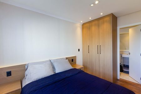 Apartamento para alugar com 67m², 2 quartos e 2 vagas Apartamento para alugar com 67m², 2 quartos e 2 vagasSuíte