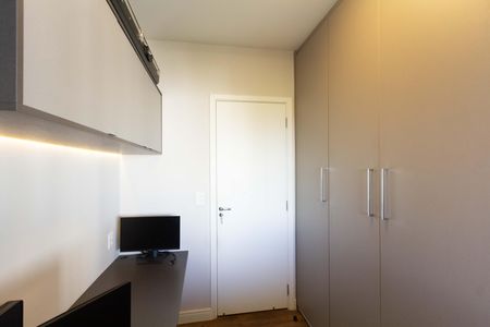 Apartamento para alugar com 67m², 2 quartos e 2 vagas Apartamento para alugar com 67m², 2 quartos e 2 vagasQuarto