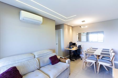Apartamento para alugar com 67m², 2 quartos e 2 vagas Apartamento para alugar com 67m², 2 quartos e 2 vagasSala