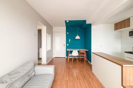 Sala de apartamento para alugar com 2 quartos, 77m² em Santo Antônio, Porto Alegre