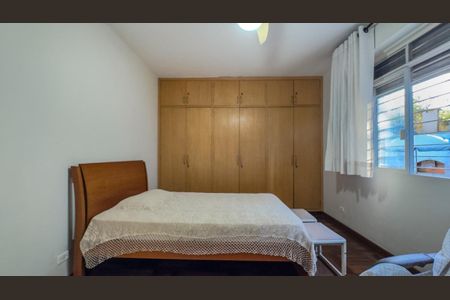 Casa à venda com 3 quartos, 257m² em Vila Madalena, São Paulo