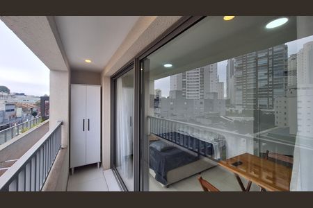 Varanda de apartamento para alugar com 1 quarto, 27m² em Vila Romana, São Paulo