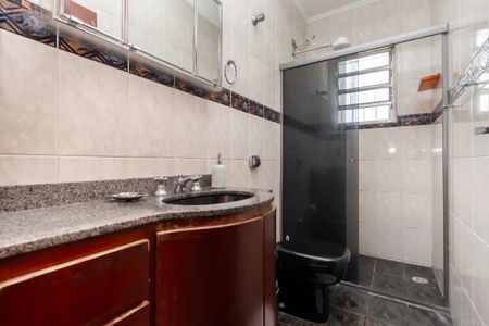 Casa à venda com 3 quartos, 195m² em Vila Ipojuca, São Paulo