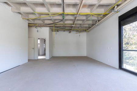 Casa de condomínio à venda com 931m², 4 quartos e 7 vagas