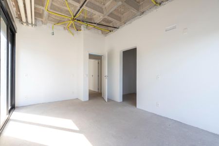 Casa de condomínio à venda com 931m², 4 quartos e 7 vagas