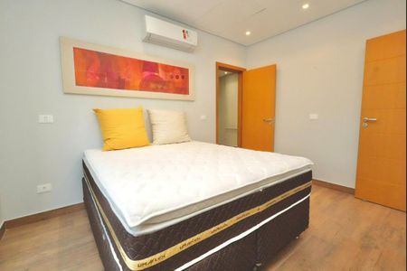 Casa à venda com 4 quartos, 173m² em Barra Funda, São Paulo