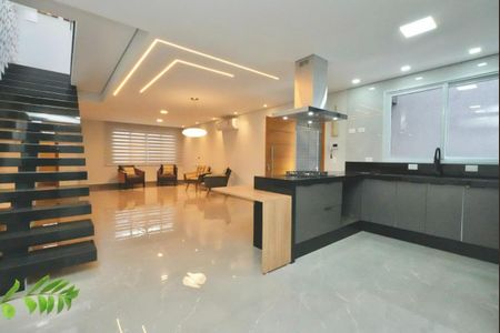 Casa à venda com 4 quartos, 173m² em Barra Funda, São Paulo