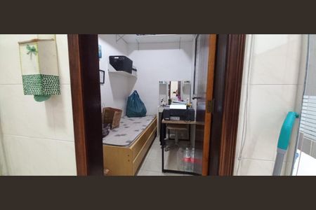 Casa à venda com 3 quartos, 104m² em Vila Carolina, São Paulo