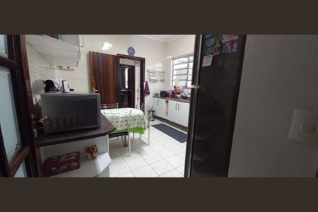 Casa à venda com 3 quartos, 104m² em Vila Carolina, São Paulo