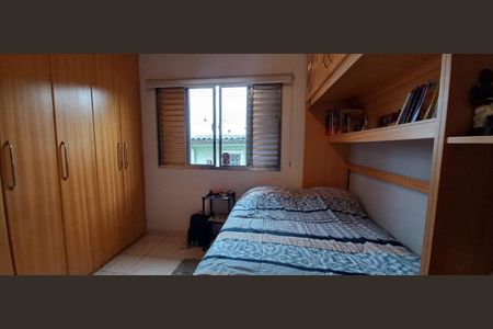Casa à venda com 3 quartos, 104m² em Vila Carolina, São Paulo