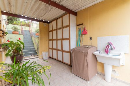 Casa à venda com 3 quartos, 331m² em Vila Romana, São Paulo