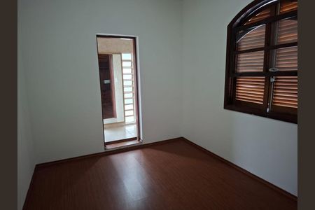 Casa à venda com 4 quartos, 300m² em Alto da Lapa, São Paulo