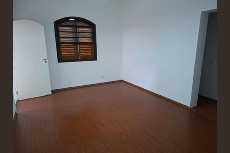 Casa à venda com 300m², 4 quartos e 3 vagas