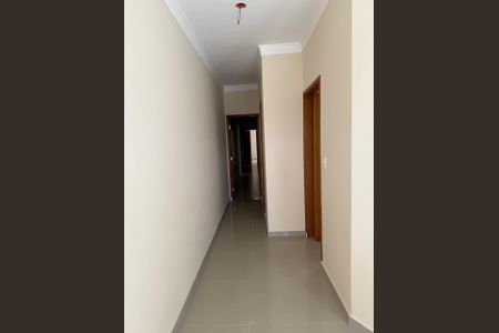 Casa à venda com 3 quartos, 165m² em Vila Nivi, São Paulo