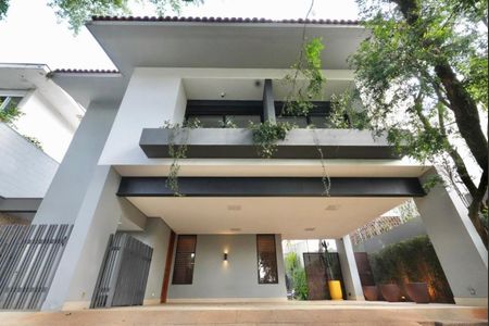 Casa à venda com 3 quartos, 330m² em Perdizes, São Paulo