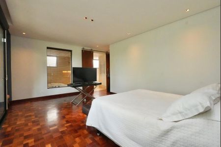 Casa à venda com 3 quartos, 330m² em Perdizes, São Paulo