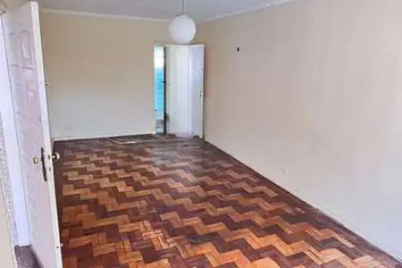 Casa à venda com 3 quartos, 138m² em Jardim São Paulo, São Paulo