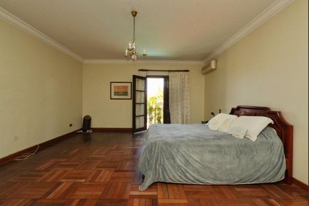 Casa à venda com 5 quartos, 621m² em Vila Ida, São Paulo