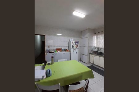 Casa à venda com 3 quartos, 200m² em Lapa, São Paulo