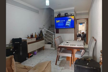 Casa à venda com 3 quartos, 95m² em Jardim Tremembe, São Paulo