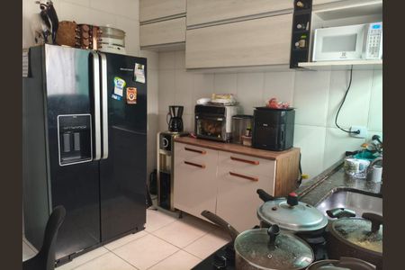 Casa à venda com 3 quartos, 95m² em Jardim Tremembe, São Paulo
