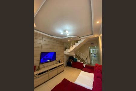 Casa à venda com 24m², 3 quartos e 2 vagas