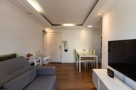 Apartamento à venda com 70m², 3 quartos e 1 vaga Apartamento à venda com 70m², 3 quartos e 1 vagaSala