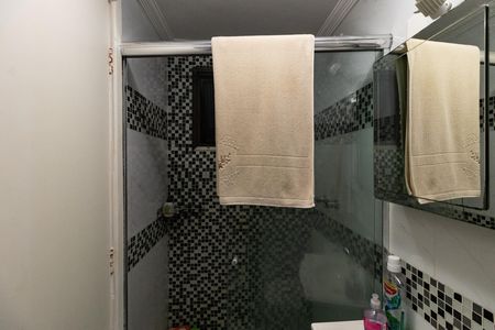 Apartamento à venda com 70m², 3 quartos e 1 vaga Apartamento à venda com 70m², 3 quartos e 1 vagaBanheiro da Suíte