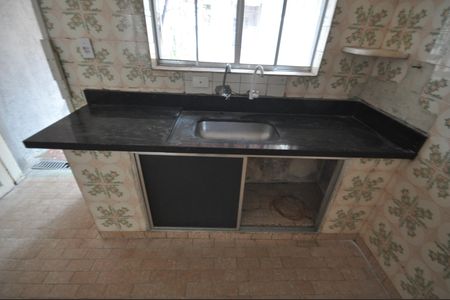 Casa para alugar com 300m², 2 quartos e 2 vagasCozinha