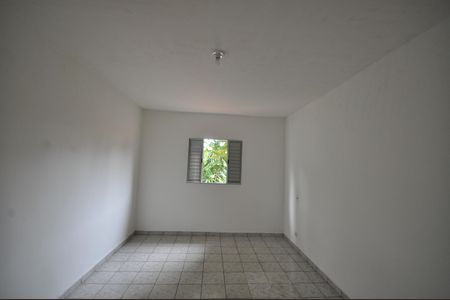 Casa para alugar com 300m², 2 quartos e 2 vagasQuarto 2